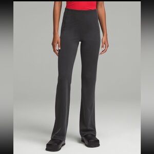 Ribbed softstreme flare pants